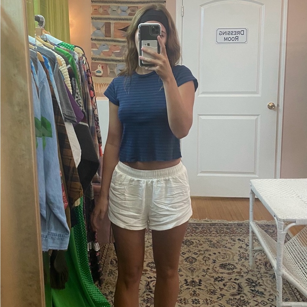 Brandy Melville Hailie Stripe Top Navy Blue Raw Hem - Picture 3 of 8